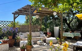 Wellbeing Guesthouse Casa E Connosco